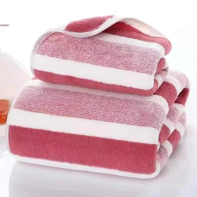 Toalla de Baño de Microfibra Gruesa con Diseño a Rayas