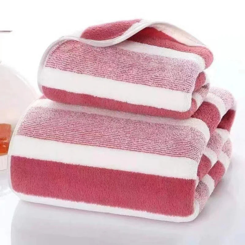 Toalla de Baño de Microfibra Gruesa con Diseño a Rayas